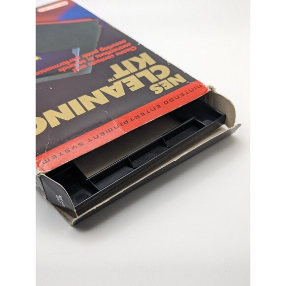 Nintendo Official NES Cleaning Kit Cleaning Cartridge w/ Box, Kit & Manual - Picture 6 of 12